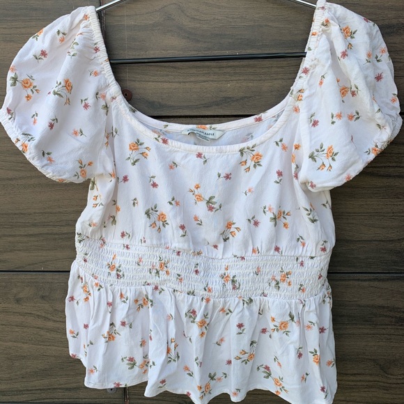 American Eagle Floral Top - Picture 2 of 5